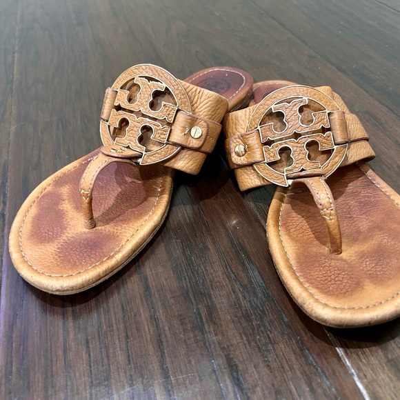 Tory Burch Amanda Sandals - Picture 9 of 10